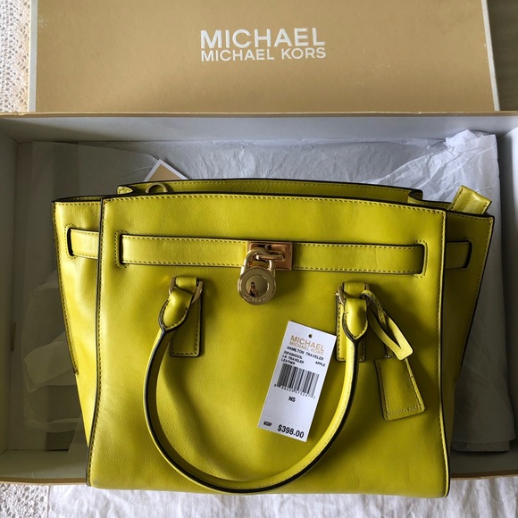 Michael Kors purse - Hamilton Traveler (NWT) - Picture 3 of 15